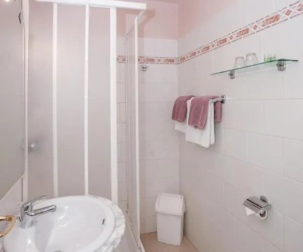 Hotel-pension Kamýk 3* Praha